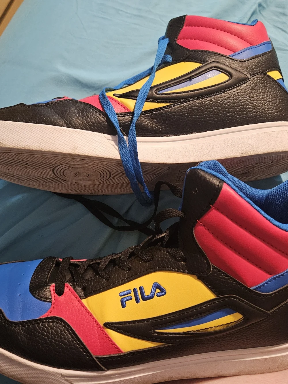 Fila Mens High-Top Sneakers in Blue, Yellow & Red